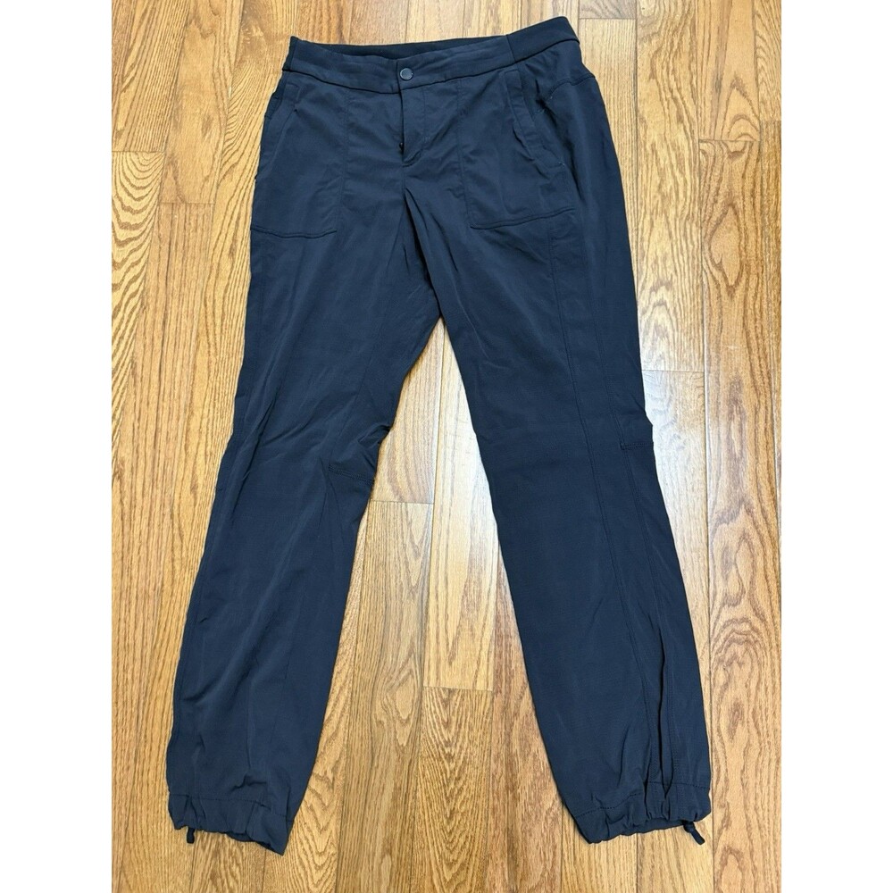 Athleta Pants Women 10 Black Trekkie Jogger 2.0 Ripstop Zip Pocket Athletic